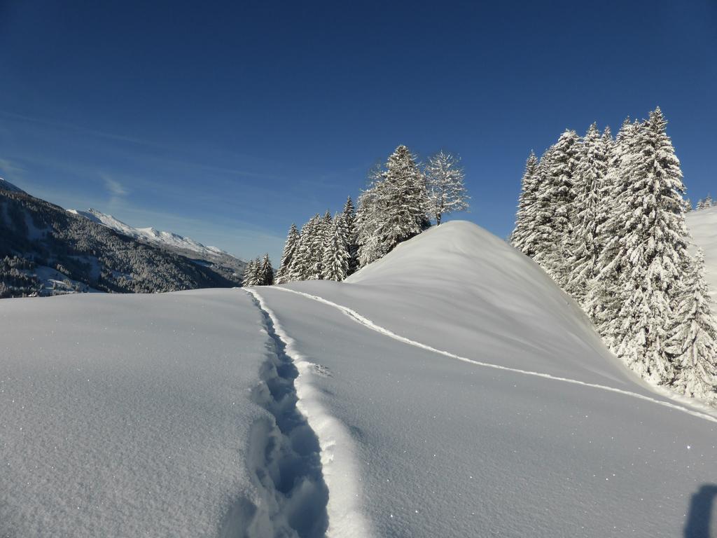 Berghaus Alpenroesli Klosters Exterior foto